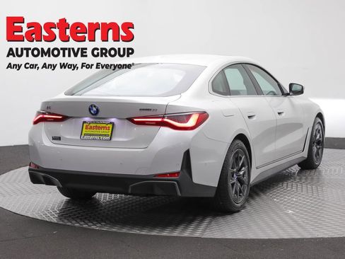 Used 2023 BMW i4 eDrive35 w/ Premium Package RWD image 5