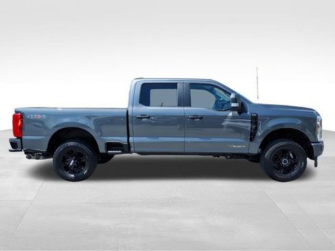 New 2026 Ford F250 XL w/ STX Appearance Package AWD/4WD image 13