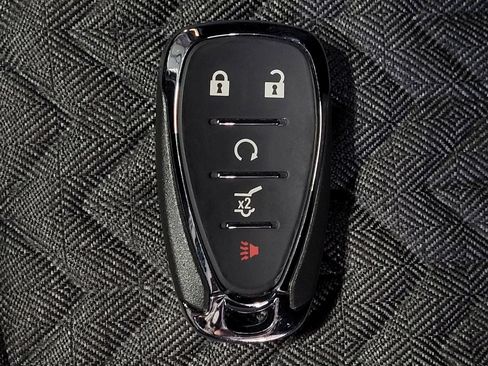 Used 2023 Chevrolet Equinox LT w/ Driver Convenience Package image 32