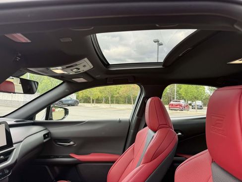 Used 2024 Lexus UX 250h F Sport AWD/4WD image 20