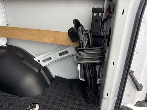 Used 2024 Chevrolet Express 2500 w/ Driver Convenience Package image 18