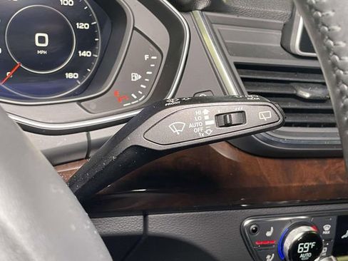 Used 2018 Audi Q5 Prestige w/ Prestige Package image 45
