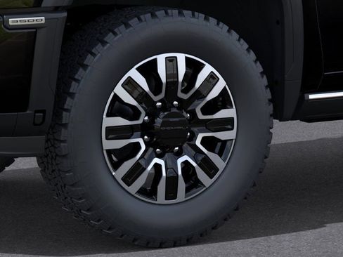 New 2026 GMC Sierra 3500 Denali Ultimate w/ LPO, Black Badging Package AWD/4WD image 9