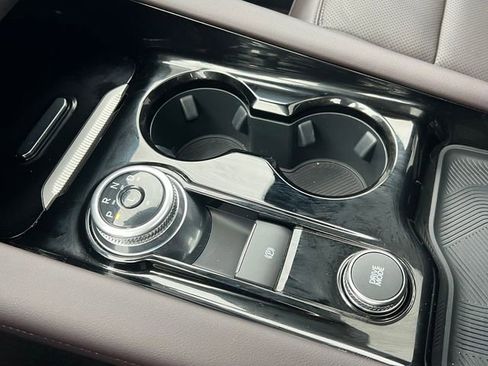 New 2025 Ford Explorer Platinum w/ Ultimate Package image 22