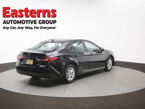 Used 2025 Toyota Camry LE FWD image 40