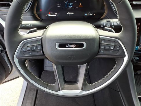 New 2026 Jeep Grand Cherokee Limited image 22