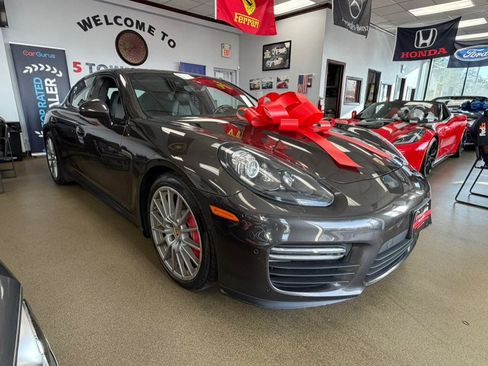 Used 2016 Porsche Panamera GTS AWD/4WD image 2
