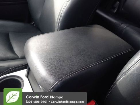 Used 2023 Toyota 4Runner Limited image 19