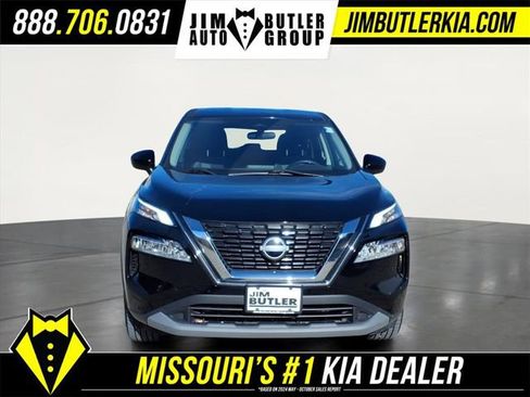 Used 2023 Nissan Rogue SV image 33