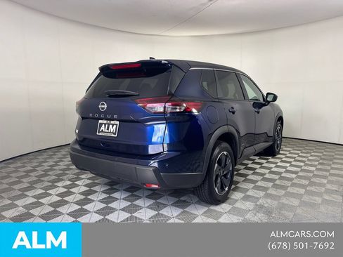 Used 2025 Nissan Rogue SV FWD image 5