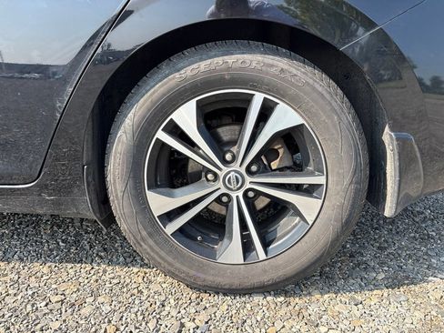Used 2021 Nissan Sentra SV FWD image 5