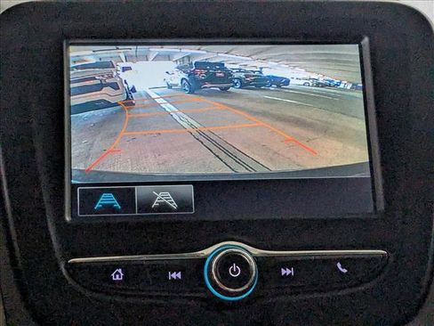 Used 2018 Chevrolet Malibu LS FWD image 14