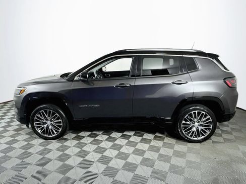 Used 2022 Jeep Compass Limited w/ Elite Group AWD/4WD image 4