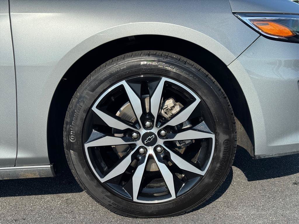 Used 2025 Chevrolet Malibu RS FWD image 9