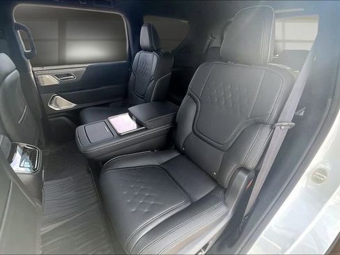 New 2026 INFINITI QX80 Autograph image 26