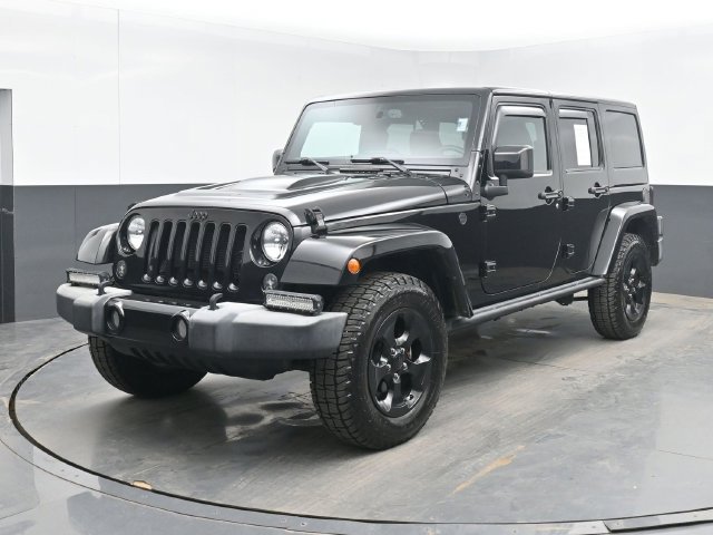 Used 2015 Jeep Wrangler Unlimited Sahara AWD/4WD image 10