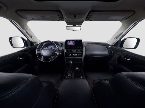 Used 2024 INFINITI QX80 Luxe AWD/4WD image 9