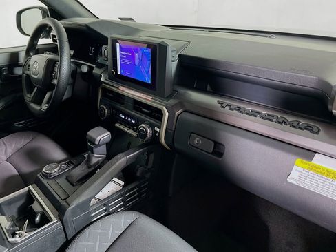 New 2026 Toyota Tacoma SR5 AWD/4WD image 23