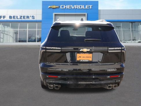 New 2026 Chevrolet Traverse High Country image 4