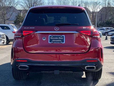 Used 2022 Mercedes-Benz GLE 350 4MATIC image 3
