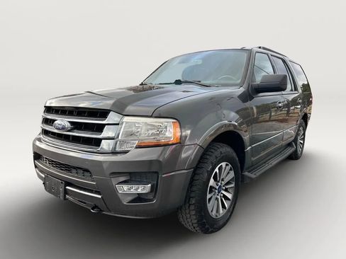 Used 2017 Ford Expedition XLT image 33