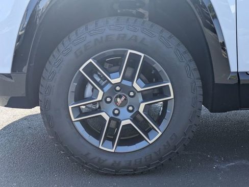 New 2026 GMC Terrain AT4 w/ Convenience Package III AWD/4WD image 14
