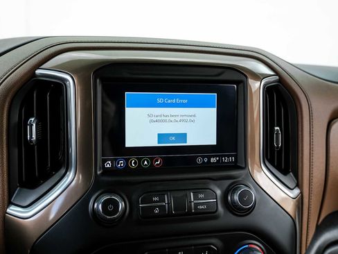 Used 2022 Chevrolet Silverado 3500 High Country AWD/4WD image 32