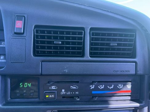 Used 1995 Toyota Pickup DX AWD/4WD image 22
