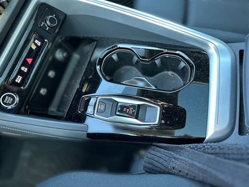 Used 2025 Audi Q5 Premium Plus image 22