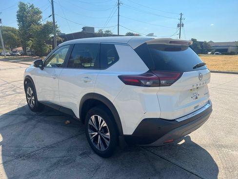 Used 2023 Nissan Rogue SV AWD/4WD image 9