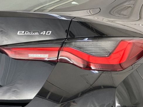 Used 2023 BMW i4 eDrive40 w/ Premium Package RWD image 12