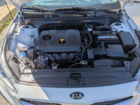 Used 2021 Kia Forte LXS FWD image 15