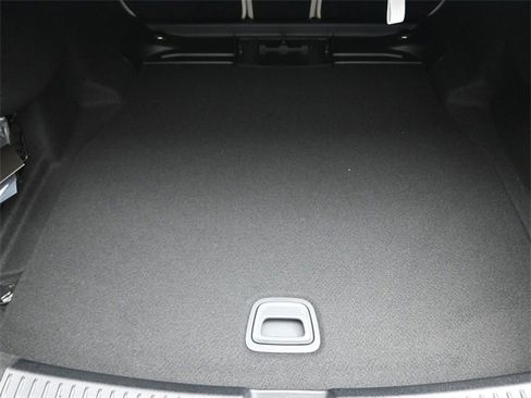 New 2026 Mercedes-Benz E 350 4MATIC Sedan image 29