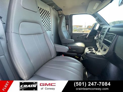 New 2025 GMC Savana 2500 w/ Driver Convenience Package image 28