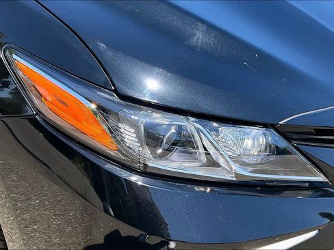 Certified 2022 Toyota Camry LE FWD image 27