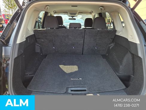 Used 2025 Nissan Rogue SV FWD image 13