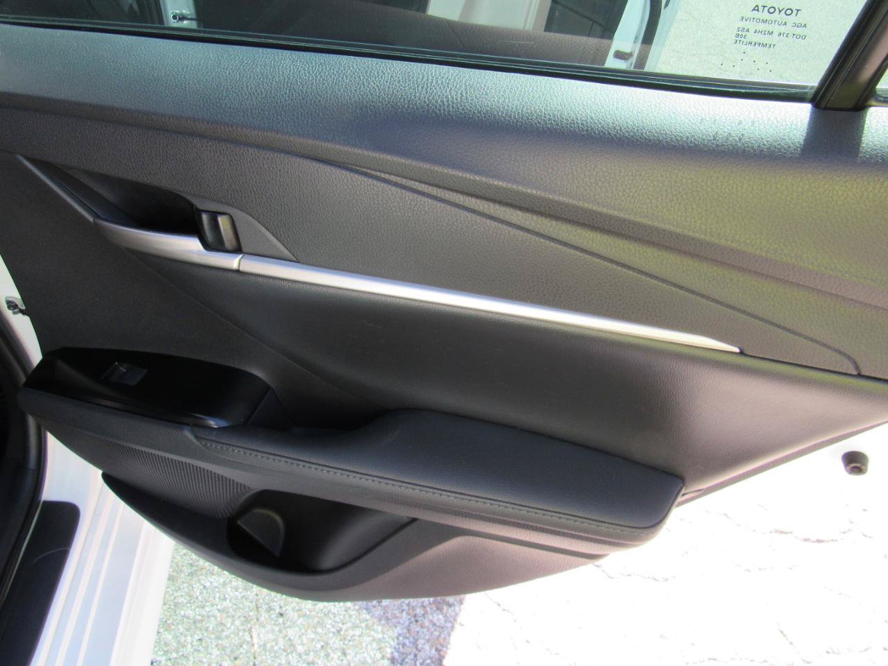 Used 2025 Toyota Camry XSE FWD image 36