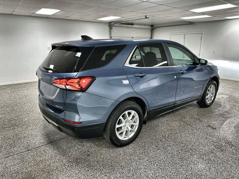 Used 2024 Chevrolet Equinox LT AWD/4WD image 8