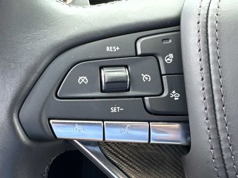 Used 2024 Cadillac XT6 Sport w/ LPO, Onyx Lite Package AWD/4WD image 29