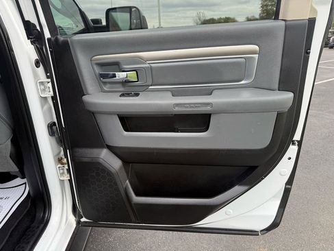 Used 2015 RAM 2500 Big Horn image 19