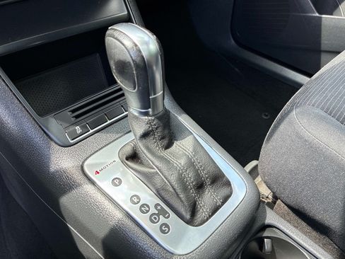 Used 2013 Volkswagen Tiguan S AWD/4WD image 28
