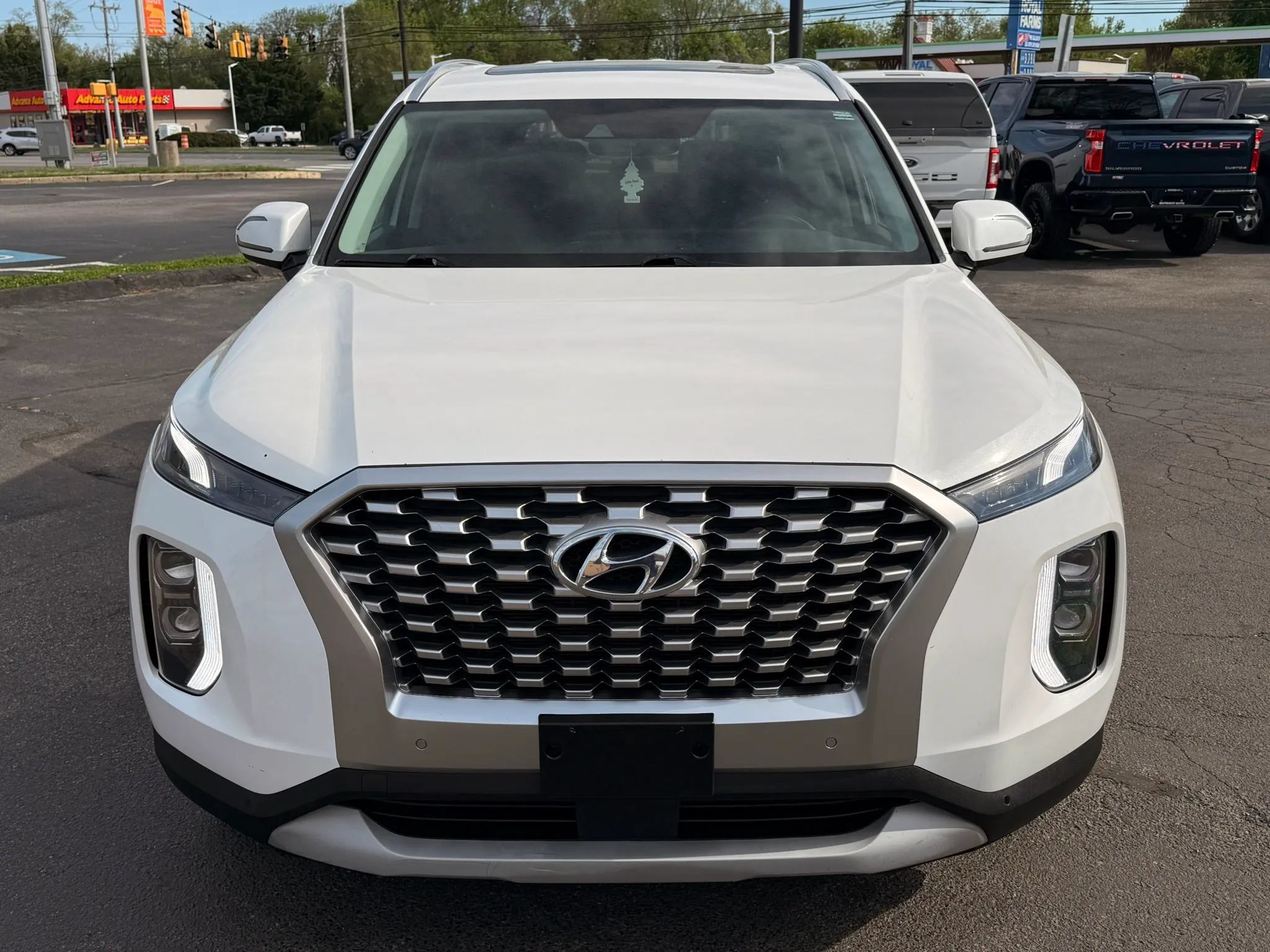 Used 2022 Hyundai Palisade SEL w/ 8P Bench Seat Package AWD/4WD image 6