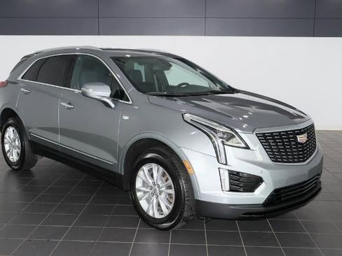 Certified 2024 Cadillac XT5 Luxury image 6