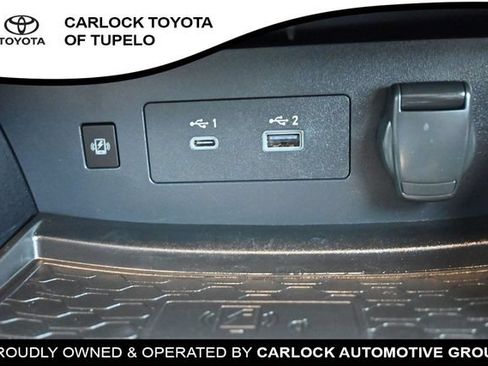 Used 2023 Nissan Altima 2.5 SV w/ SV Premium Package FWD image 33