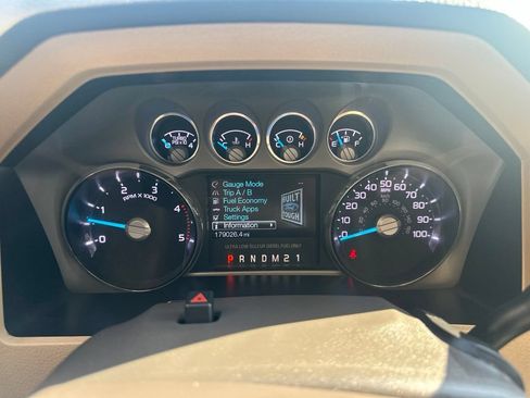 Used 2012 Ford F350 Lariat AWD/4WD image 2