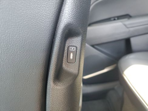 New 2026 Kia Sportage EX image 12