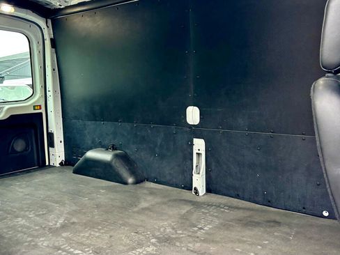 Used 2020 Ford Transit 250 Medium Roof w/ Load Area Protection Package image 11