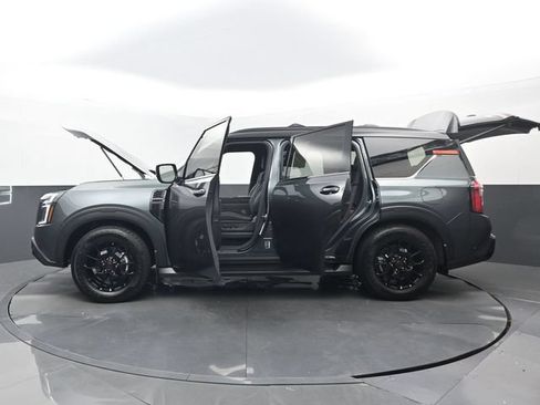 Used 2025 Nissan Armada PRO-4X w/ Pro-4X Premium Package AWD/4WD image 35
