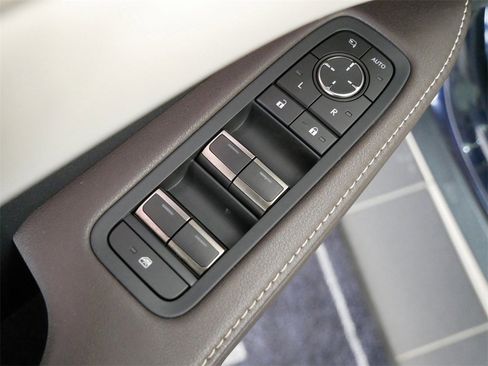 Certified 2025 Lexus RX 350 AWD image 11