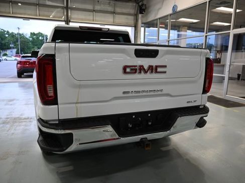 Used 2022 GMC Sierra 1500 SLT w/ SLT Convenience Package AWD/4WD image 5
